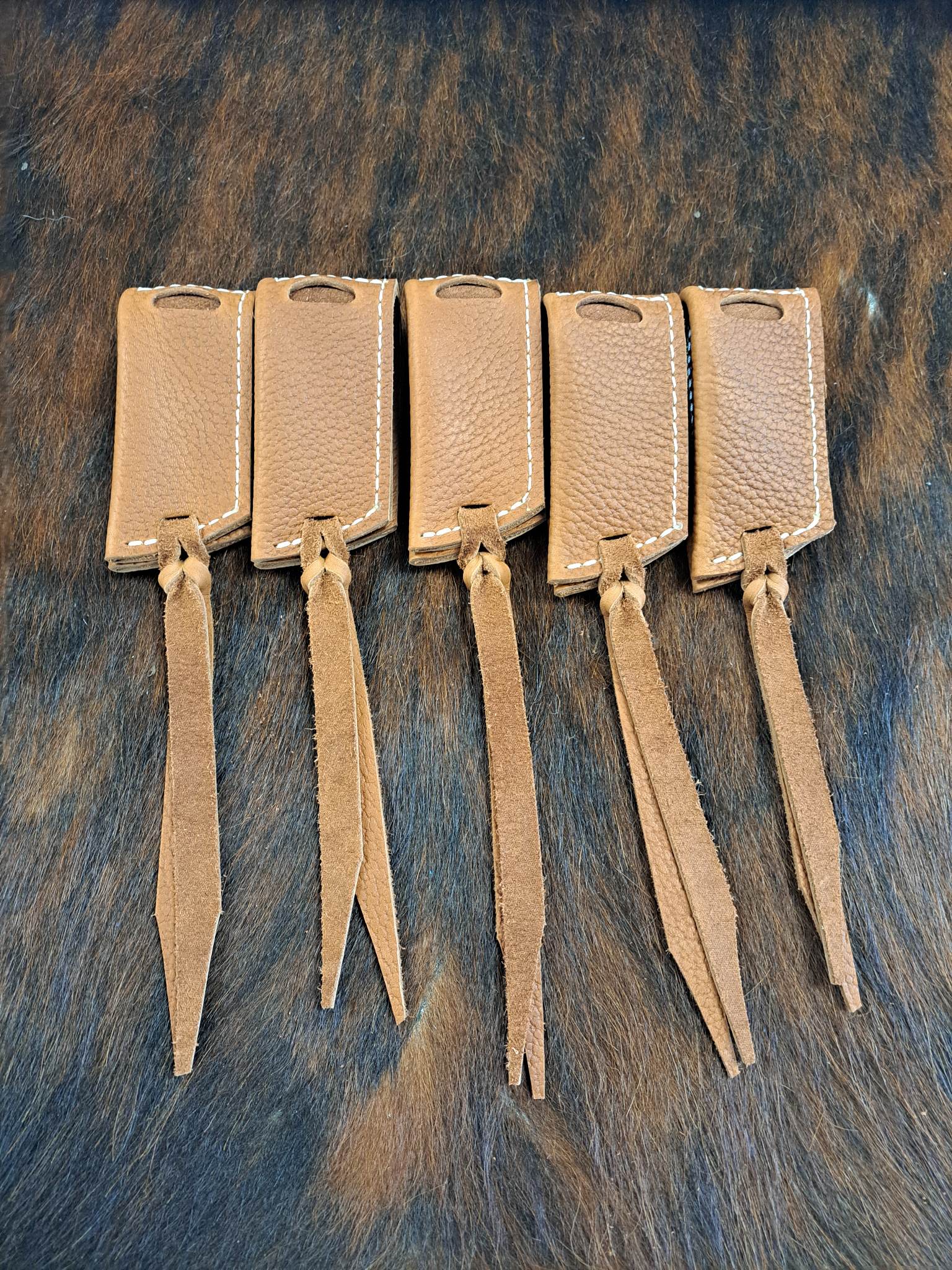 ONE FEATHER TRAPPER STYLE KNIFE SHEATHS