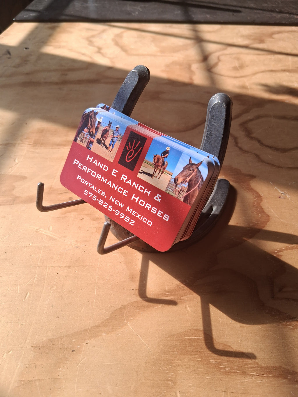 Horseshoe Business Card/Phone Holder